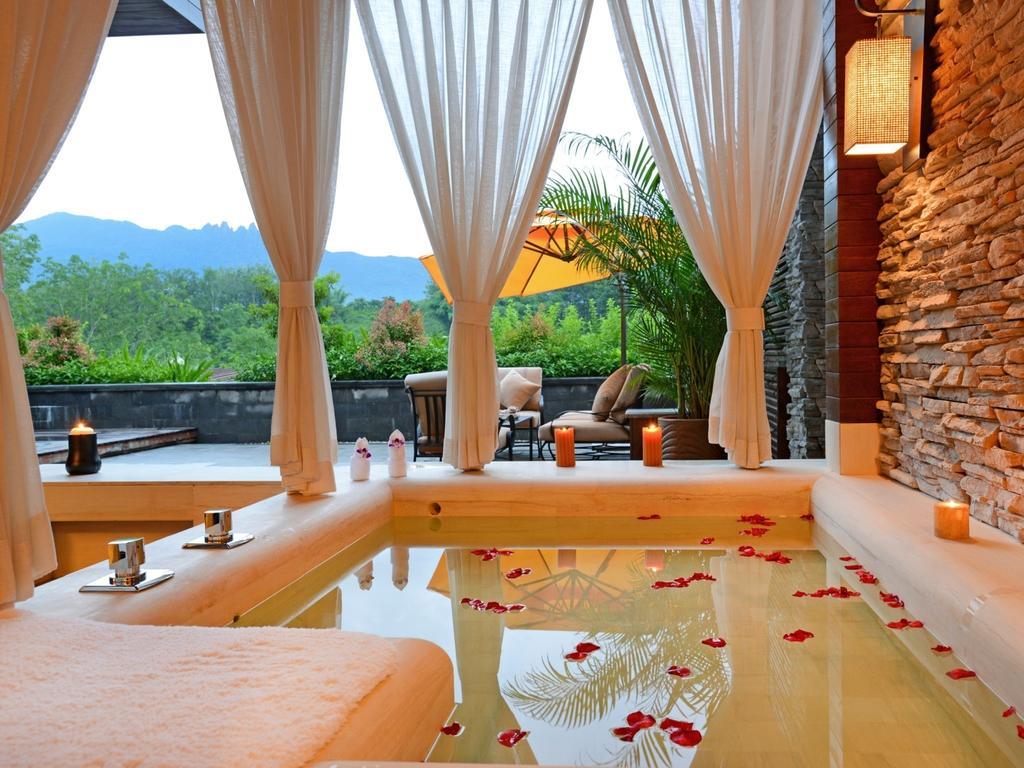 The Tang Hotel Hainan Mount Qixian Paoting Szoba fotó